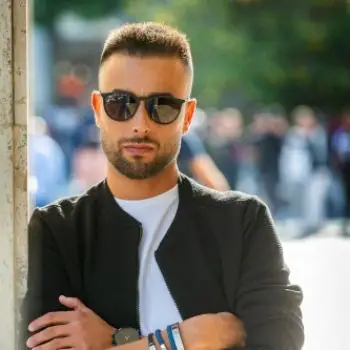 Accompagnatore gigolo Antonio...