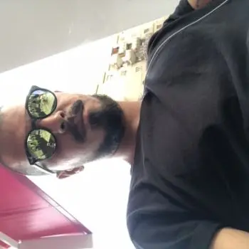 Accompagnatore gigolo Luigimuci