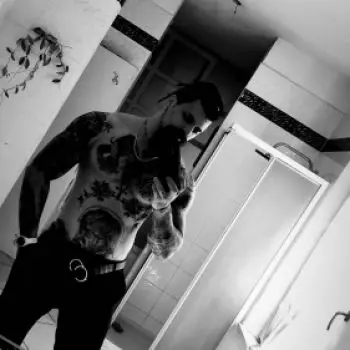 Accompagnatore gigolo Michelangelolux