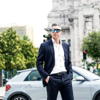 Accompagnatore gigolo Harry