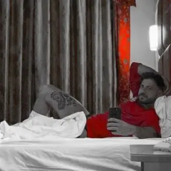 Accompagnatore gigolo Summer