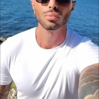 Accompagnatore gigolo Andrea Escort
