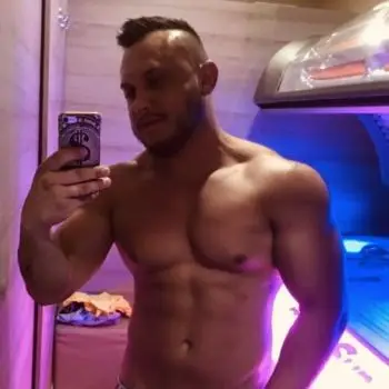 Accompagnatore gigolo Alan