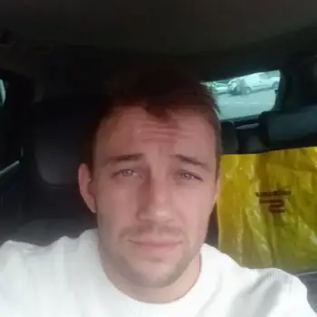 Accompagnatore gigolo Vittorio