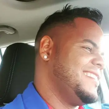 Accompagnatore gigolo Moreno21