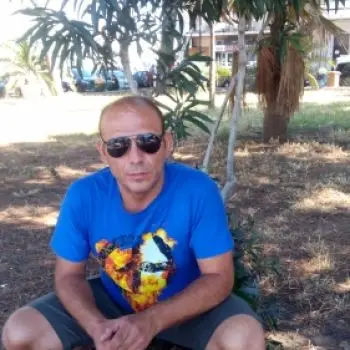 Accompagnatore gigolo Lusy