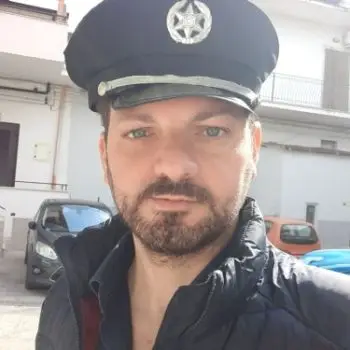 Accompagnatore gigolo Paco