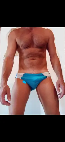Accompagnatore gigolo Alexwr