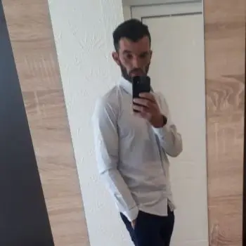 Accompagnatore gigolo Giulio1910