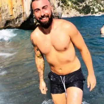 Accompagnatore gigolo Luca