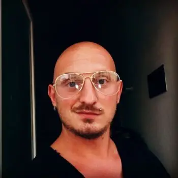 Accompagnatore gigolo Cristian