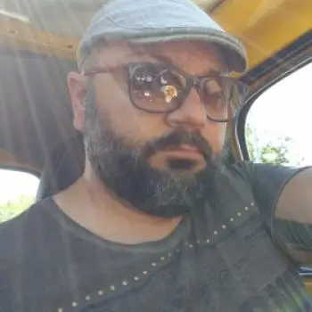 Accompagnatore gigolo Alfre