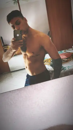 Accompagnatore gigolo Patrikpastore