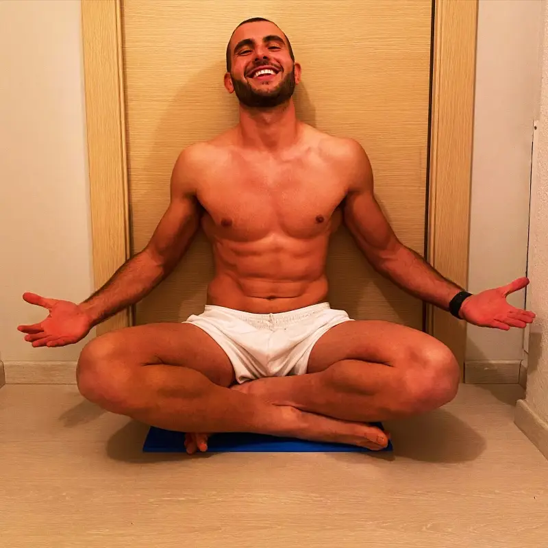 Gigol&ograve; Professionale: Eleganza, Rispetto e Passione