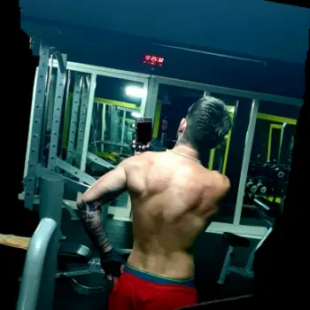 Accompagnatore gigolo Orazio