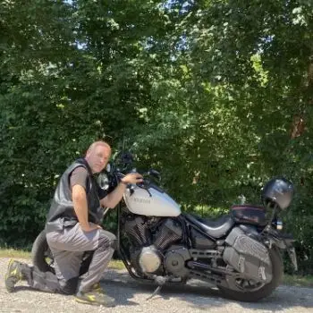 Accompagnatore gigolo Roberto