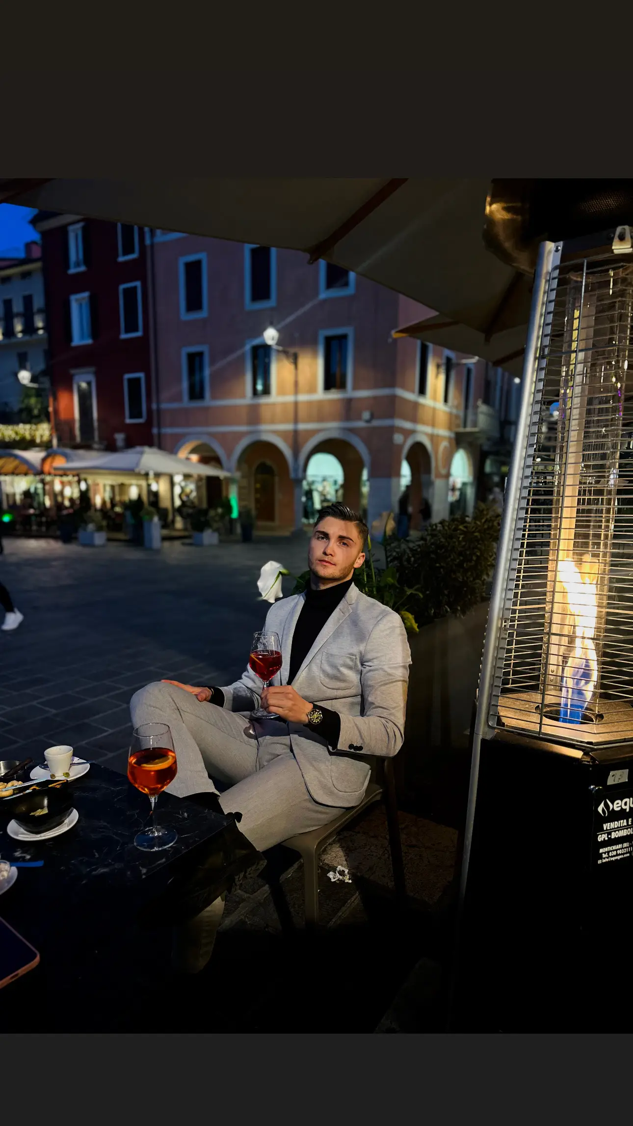 Accompagnatore gigolo Anes