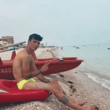 Accompagnatore gigolo Ale170496