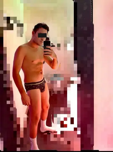 Accompagnatore gigolo Alessio