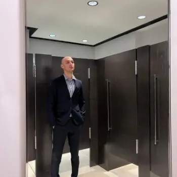 Accompagnatore gigolo Lalo