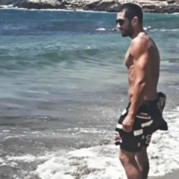 Accompagnatore gigolo Loryn