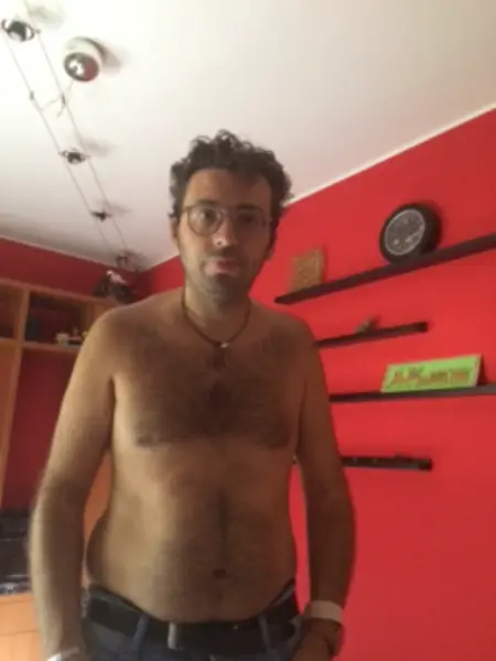 Accompagnatore gigolo Luci