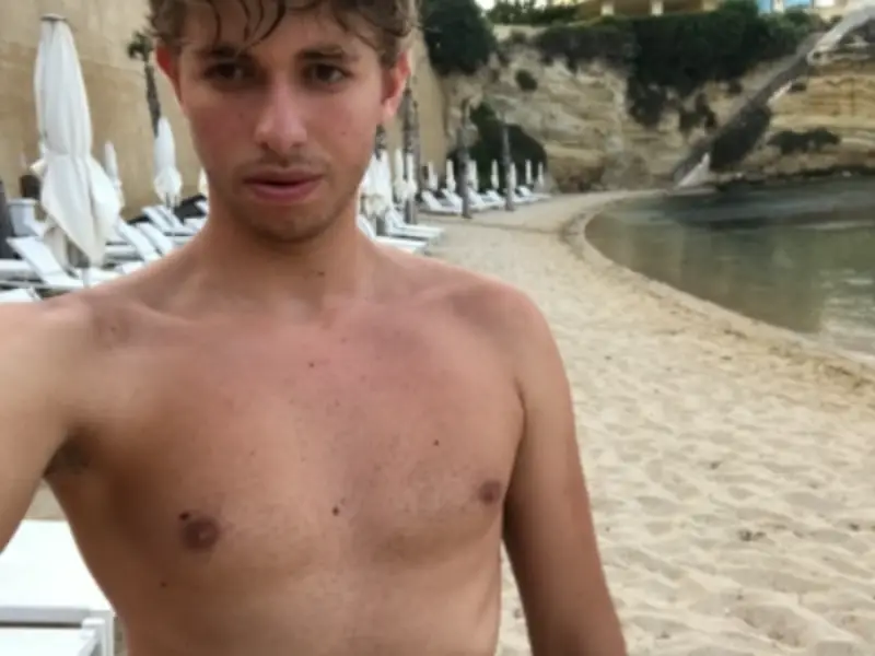 Accompagnatore gigolo Peters