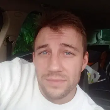 Accompagnatore gigolo Vittorio