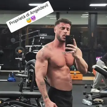 Accompagnatore gigolo Angeldevil