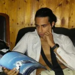 Accompagnatore gigolo Themer Black