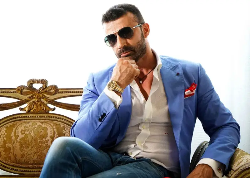 Cerco donna senza mutande