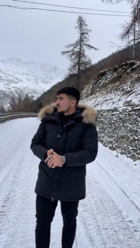 Accompagnatore gigolo Alejandr