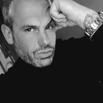 Accompagnatore gigolo Edoardo