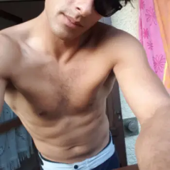 Accompagnatore gigolo Dann