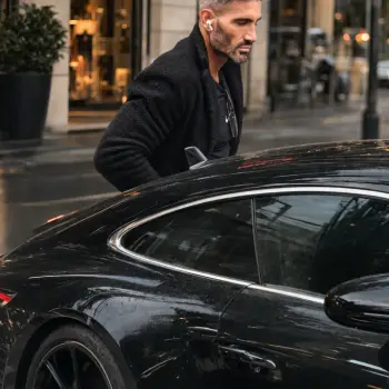 Accompagnatore gigolo Luca