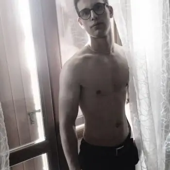 Accompagnatore gigolo Itan