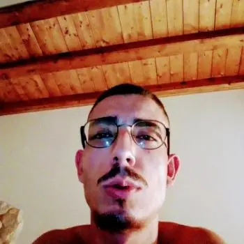 Accompagnatore gigolo Giovanni