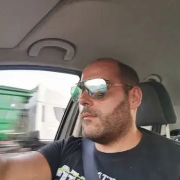 Accompagnatore gigolo Mirco1984