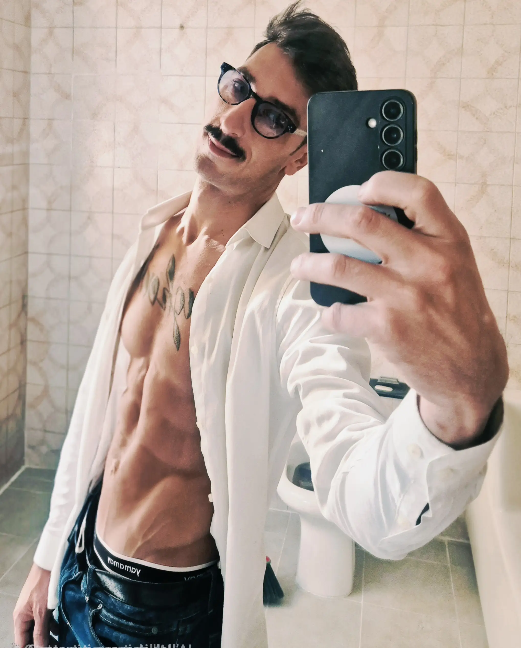 Accompagnatore gigolo Seth