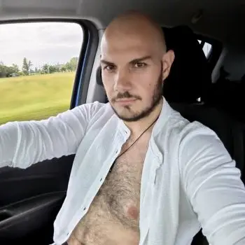 Accompagnatore gigolo Fioravante95