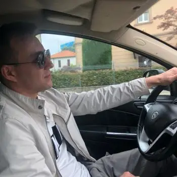 Accompagnatore gigolo Vittorio