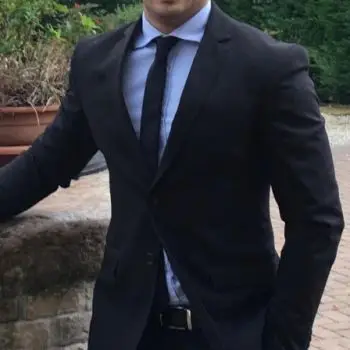 Accompagnatore gigolo Valentino