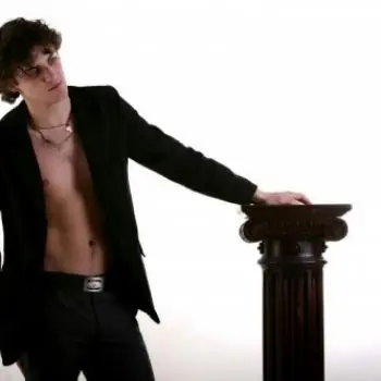 Accompagnatore gigolo gabry glam