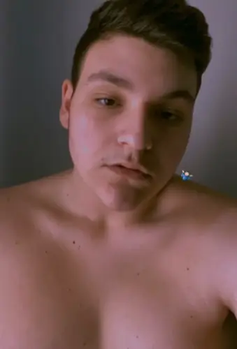 Accompagnatore gigolo Alex00