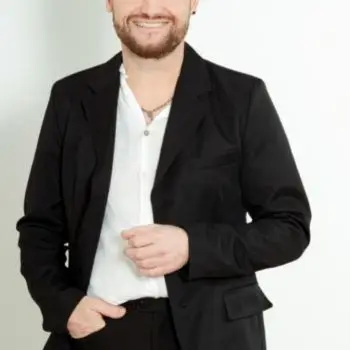 Accompagnatore gigolo Manni