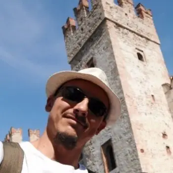 Accompagnatore gigolo Lerrylove