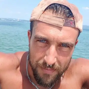 Accompagnatore gigolo Erotico