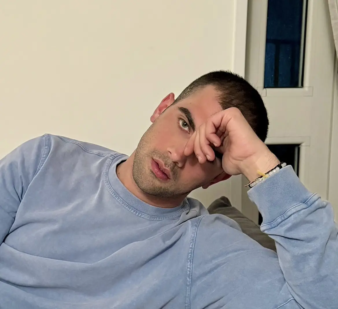 Accompagnatore gigolo L'Amateur