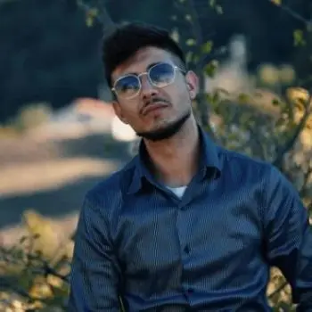 Accompagnatore gigolo Andr96