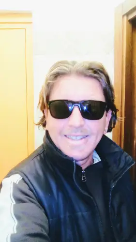 Accompagnatore gigolo Lucagigolo